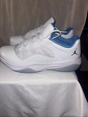 Air Jordan 11 CMFT Low